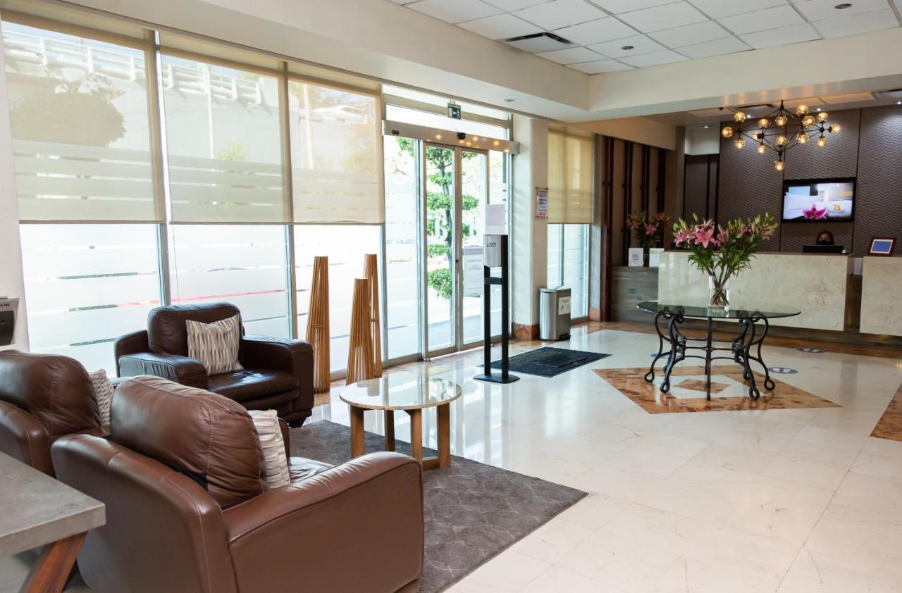 Hotel Expo Abastos Гуадалахара Екстериор снимка