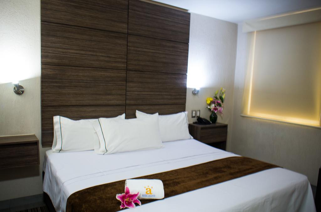 Hotel Expo Abastos Гуадалахара Екстериор снимка
